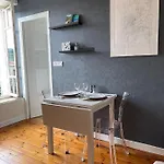 Hyper Centre : Ancien Renove / Confort Apartment